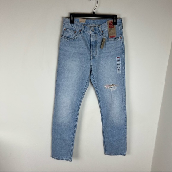 NWT Levi's 501 Jeans Size 28 Floral Patchwork Distressed - Picture 2 of 7